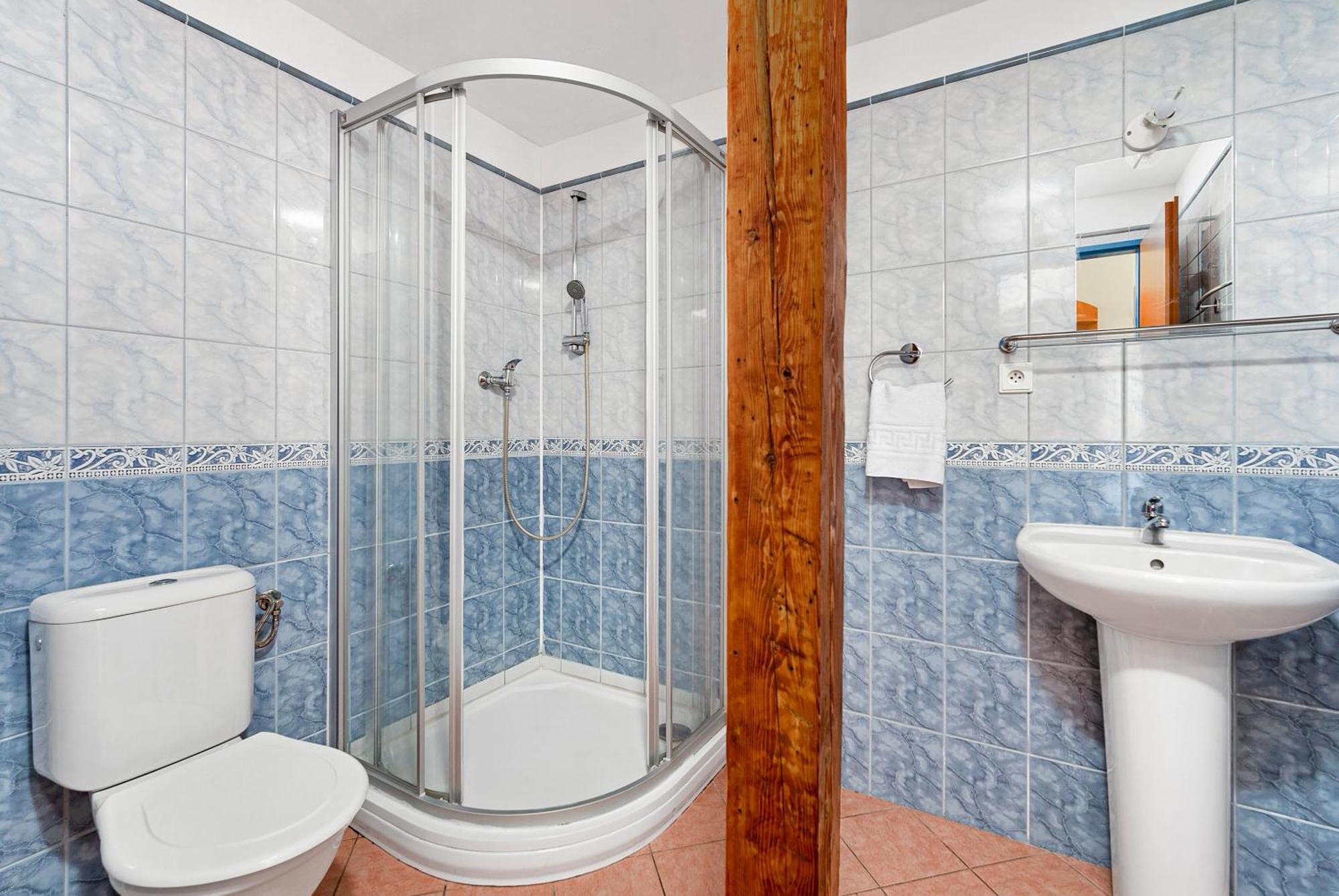 Hotel Franz Rejviz Ngoại thất bức ảnh