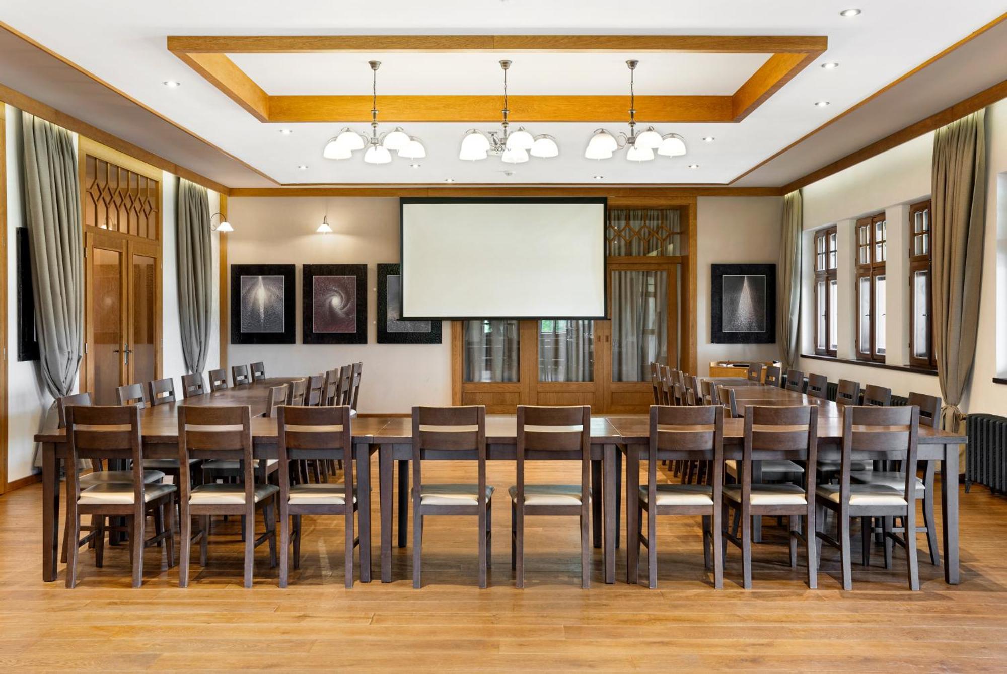 Hotel Franz Rejviz Ngoại thất bức ảnh