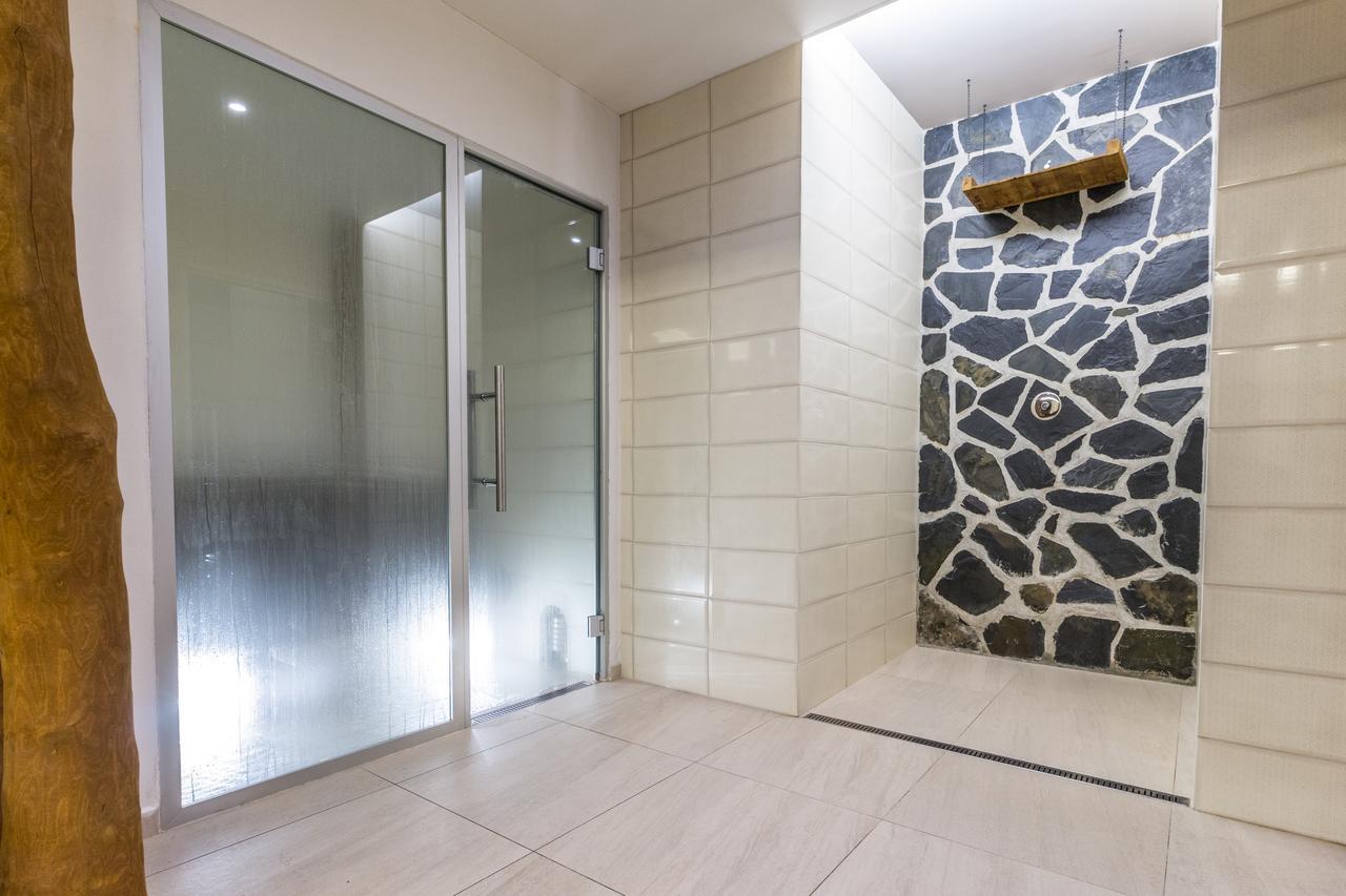 Hotel Franz Rejviz Ngoại thất bức ảnh